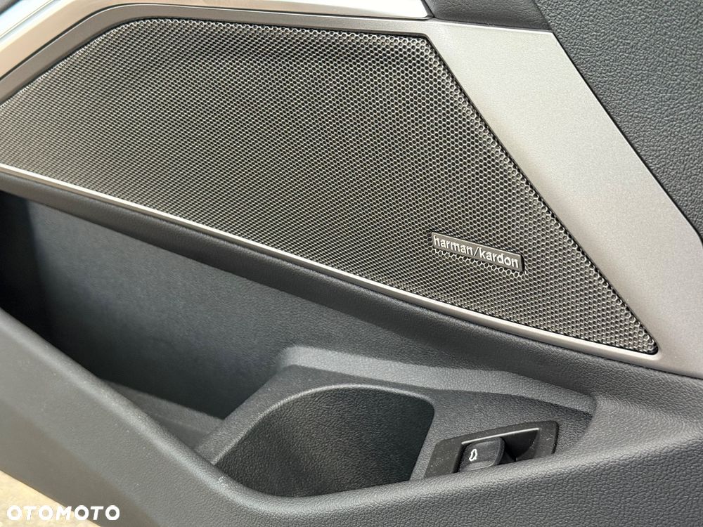 BMW M3 Competition xDrive sport - 23