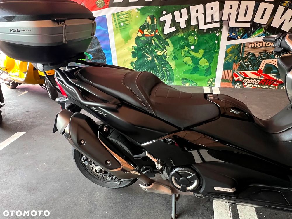 Yamaha Tmax - 8