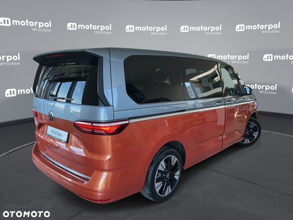 Volkswagen Multivan - 8