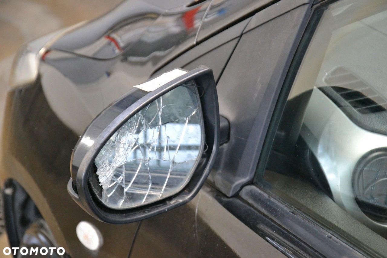 Mazda 2 - 14