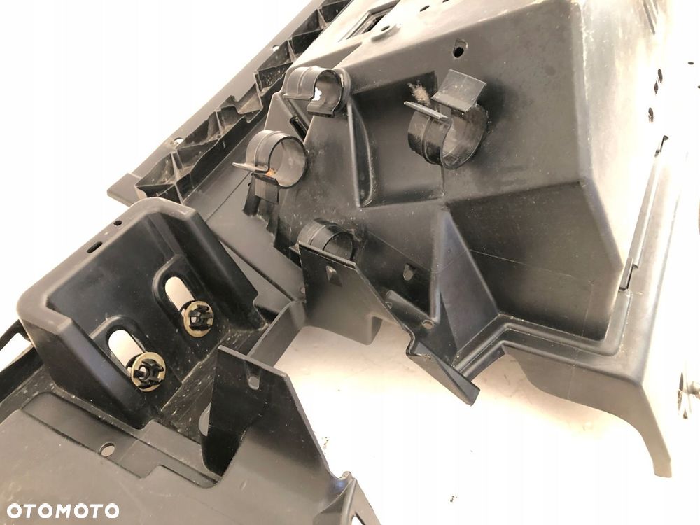 CAN-AM Maverick X3 OSŁONA OBUDOWA TYLNA - 9