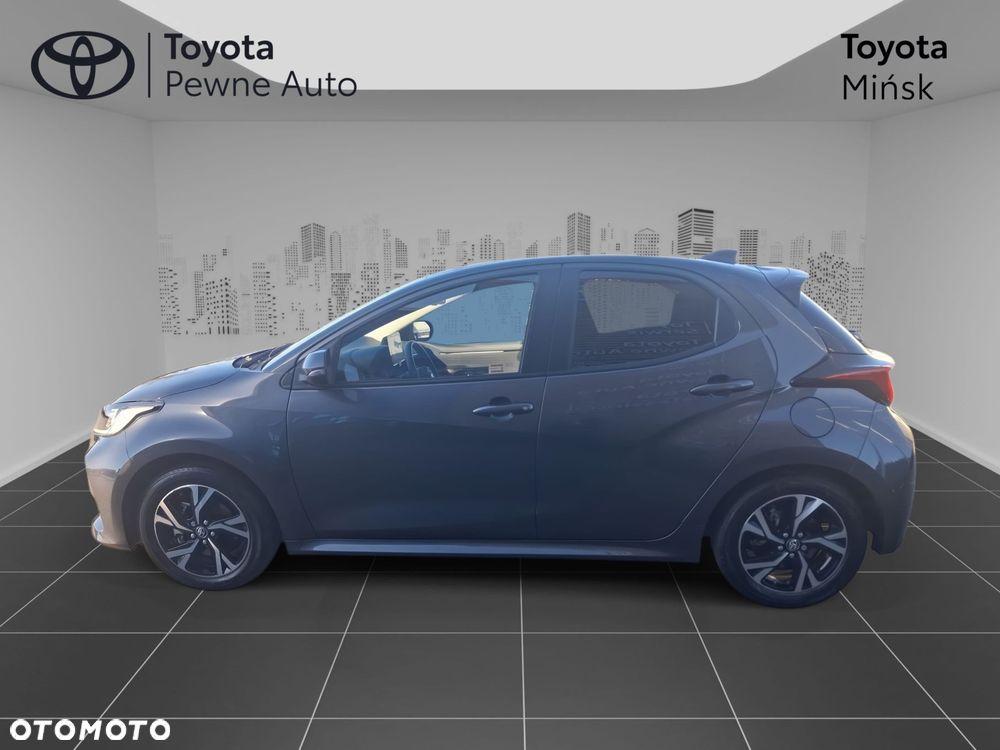 Toyota Yaris Hybrid 1.5 Style - 9