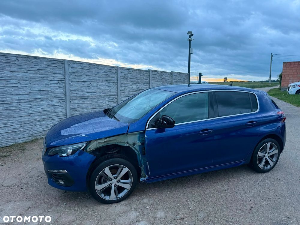 Peugeot 308 PureTech 130 GPF EAT8 Stop & Start GT Pack - 38