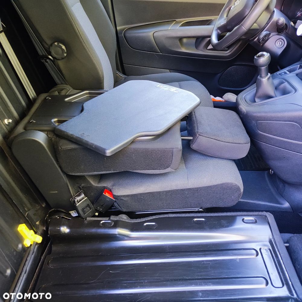 Toyota PROACE CITY - 12