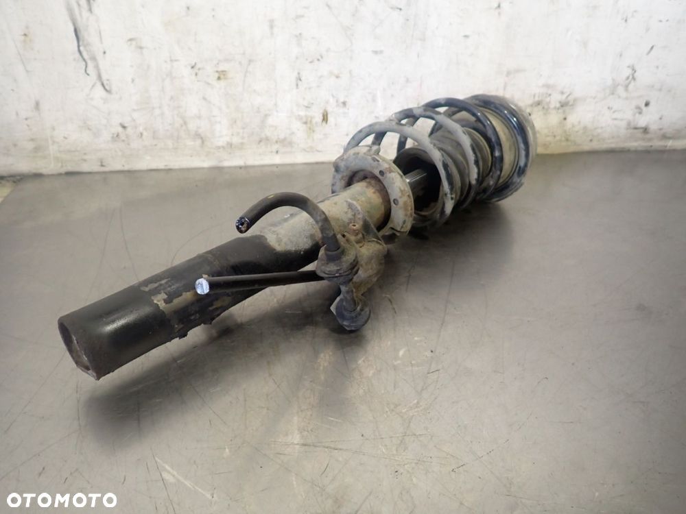 MCPERSON LEWY PRZEDNI BMW E87 - 4