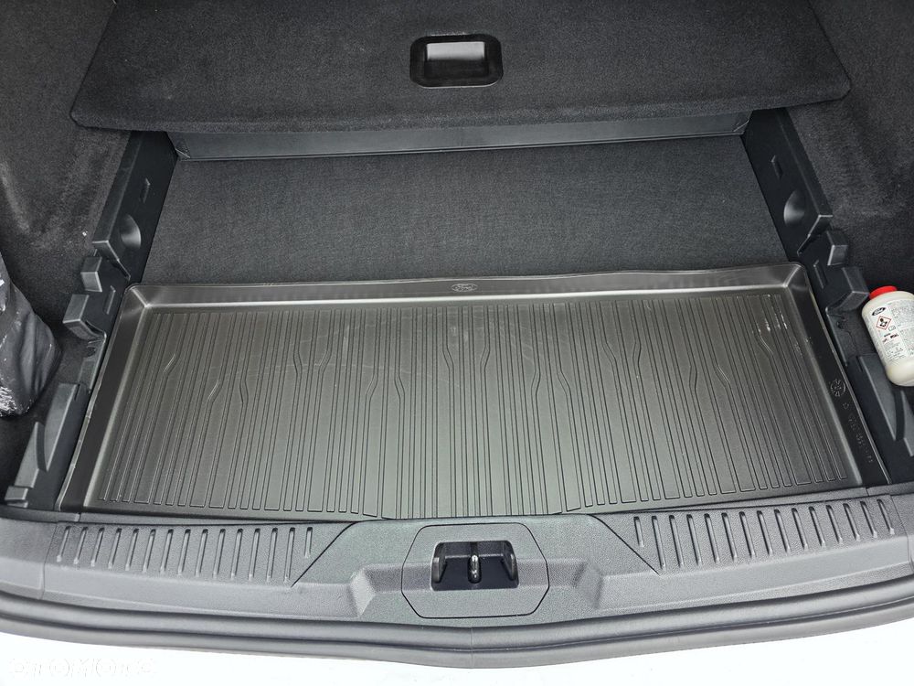 Ford Focus 1.5 EcoBlue Titanium - 29