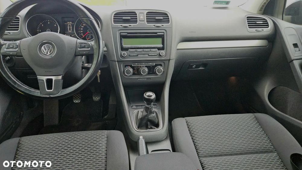 Volkswagen Golf 1.6 TDI DPF Trendline - 10