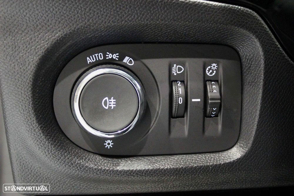 Opel Corsa 1.5 D Elegance - 14