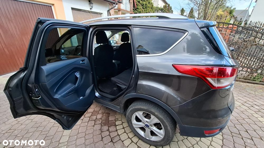 Ford Kuga 2.0 TDCi 2x4 Individual - 10