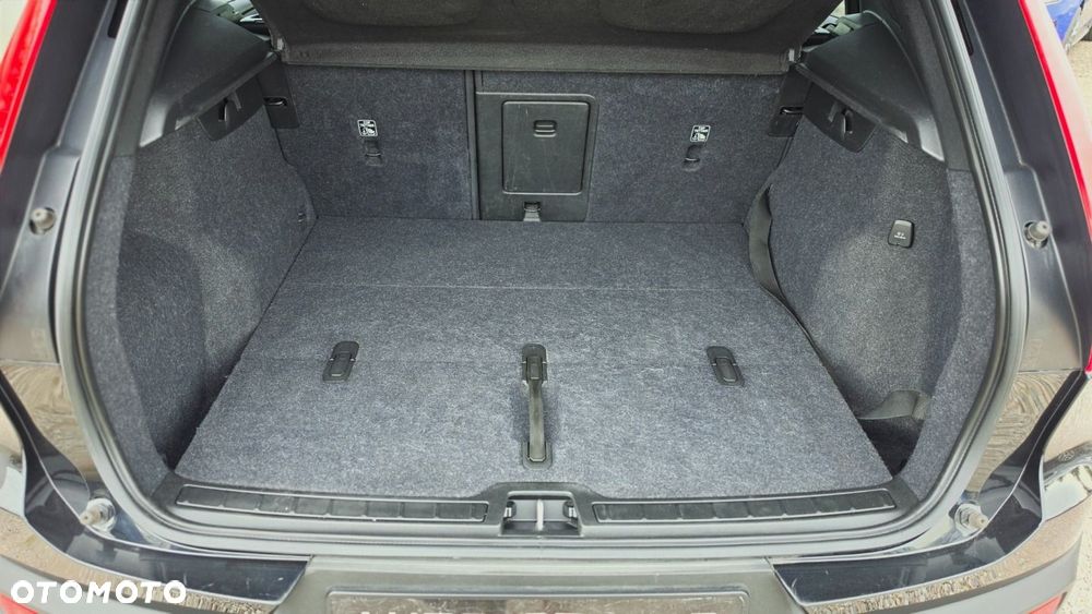 Volvo XC 40 - 27