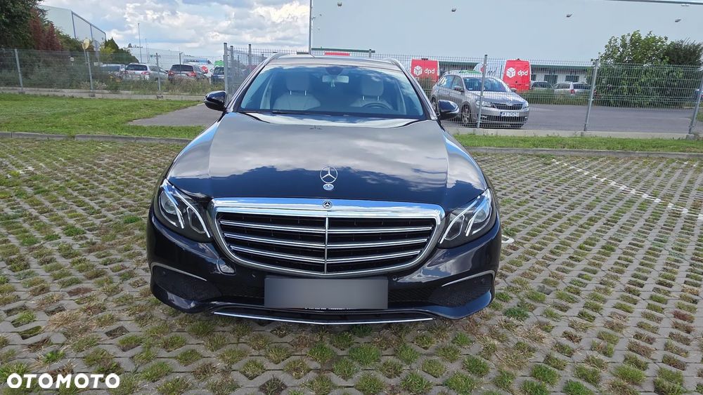 Mercedes-Benz E-Class 2019 photo 2
