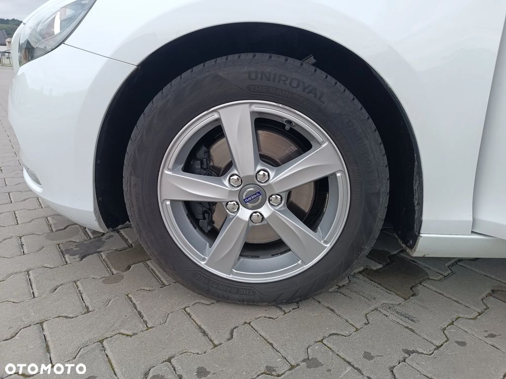Volvo V40 D2 Drive-E Summum - 17