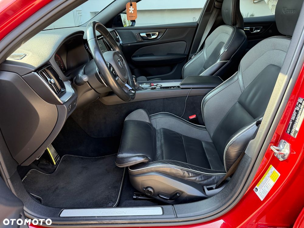Volvo S60 T6 AWD Geartronic RDesign - 17