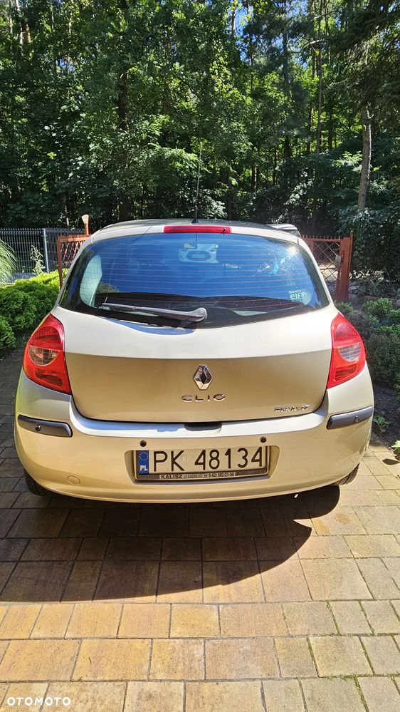 Renault Clio 1.2 16V All Inclusive - 5