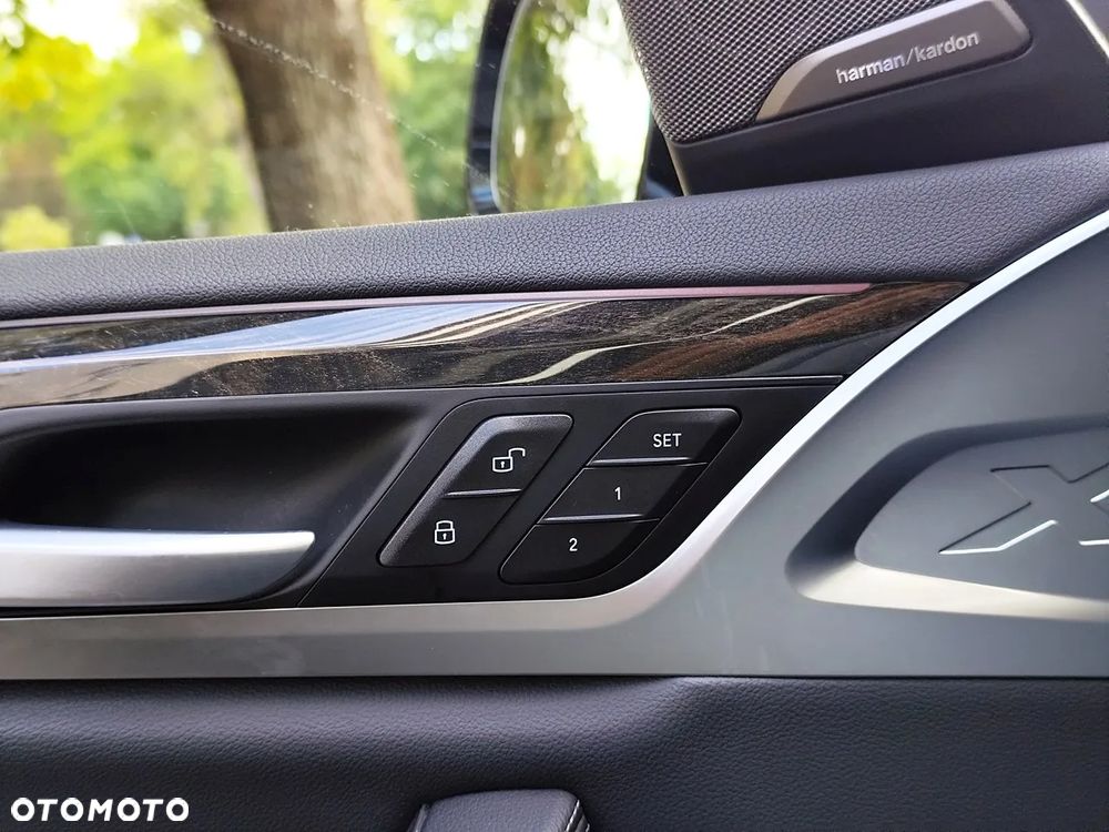 BMW iX3 80kWh Impressive - 16