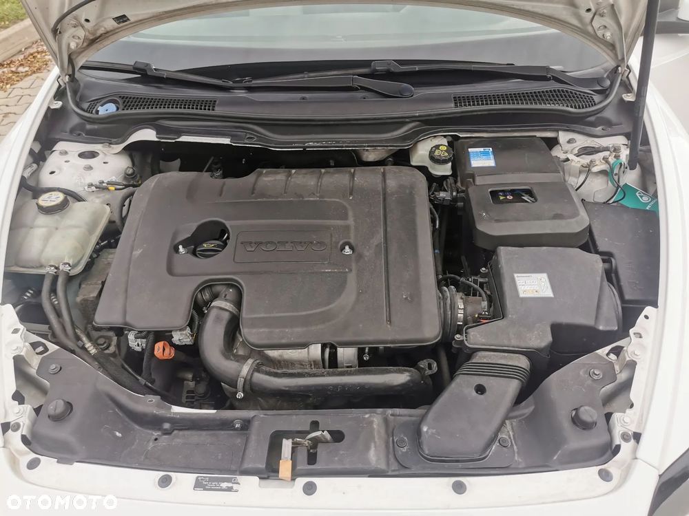 Volvo C30 D2 Edition - 24