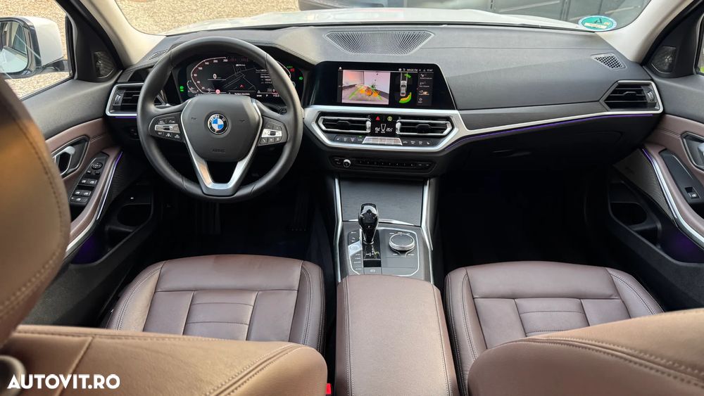 BMW Seria 3 330e Aut. Luxury Line - 4