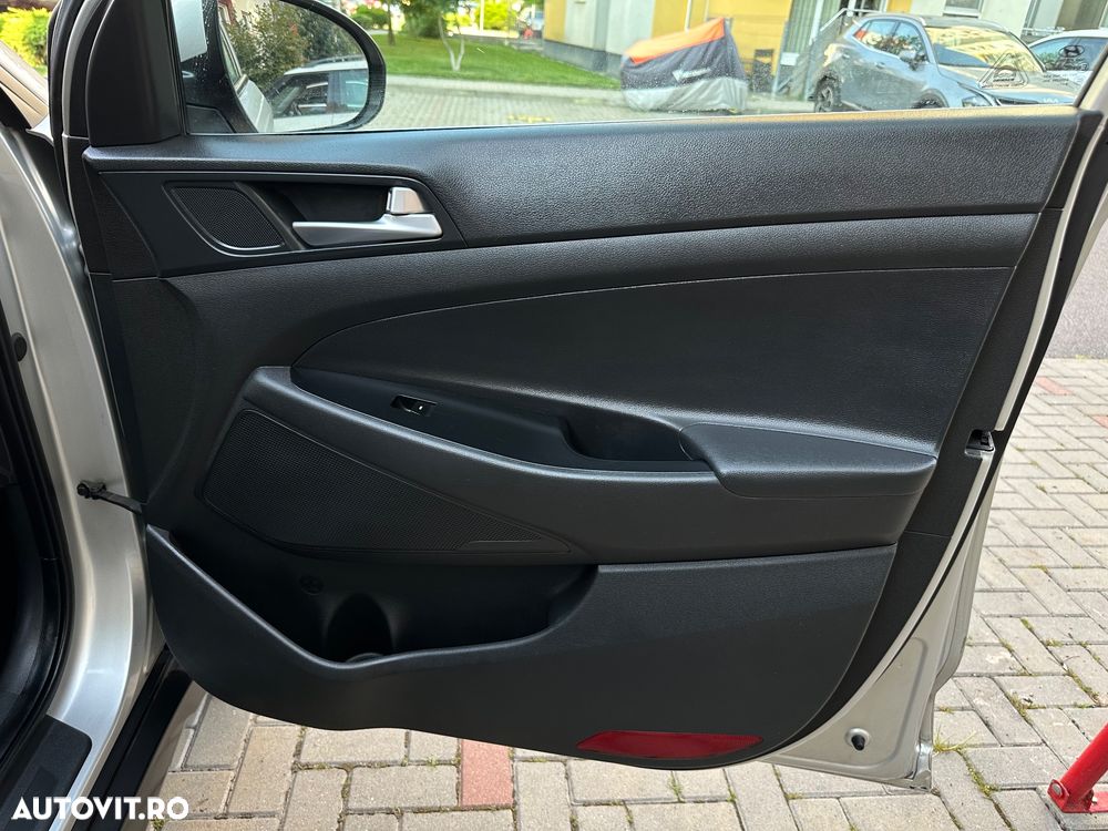 Hyundai Tucson blue 1.7 CRDi 2WD DCT Style - 25