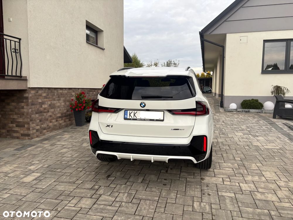 BMW X1 sDrive18i M Sport - 6