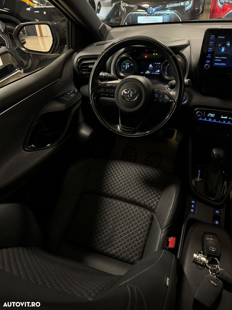 Toyota Yaris 130 1.5 VVT-i Premiere Edition - 9