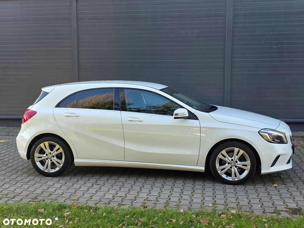 Mercedes-Benz Klasa A 180 7G-DCT AMG Line - 7