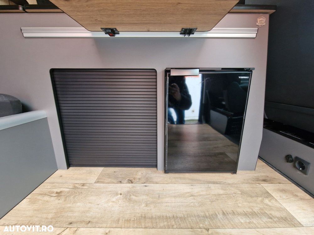 Volkswagen Transporter California Ocean - 10