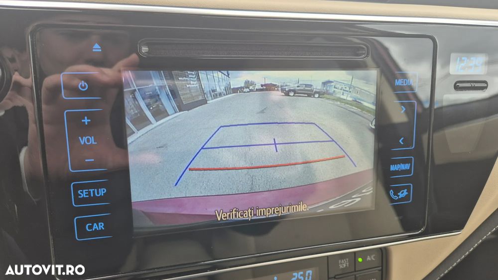 Toyota Corolla 1.6 Valvematic Anniversary - 19