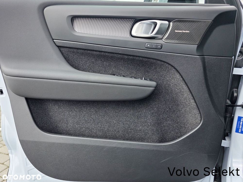 Volvo XC 40 - 15