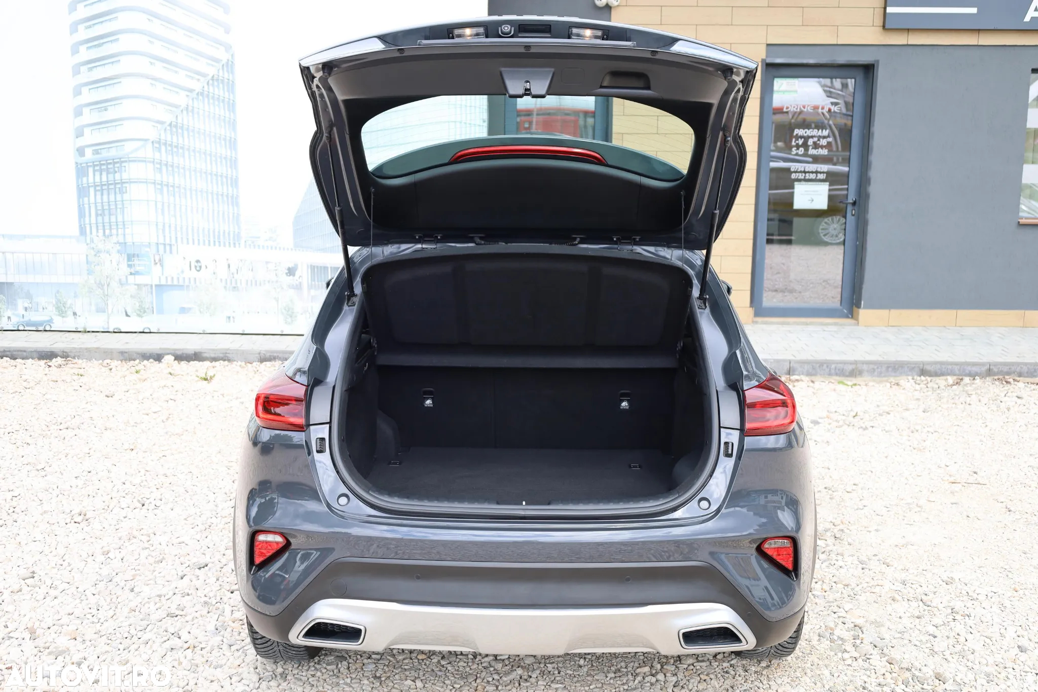 Kia XCeed 1.6 GDI 6DCT PHEV Vision - 30