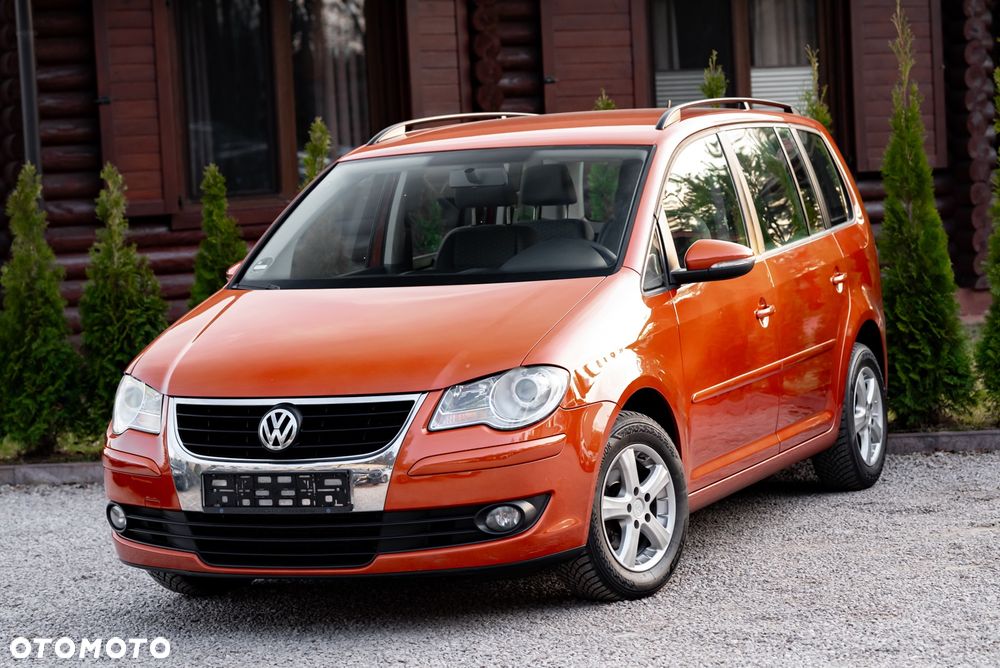 Volkswagen Touran 1.6 - 1