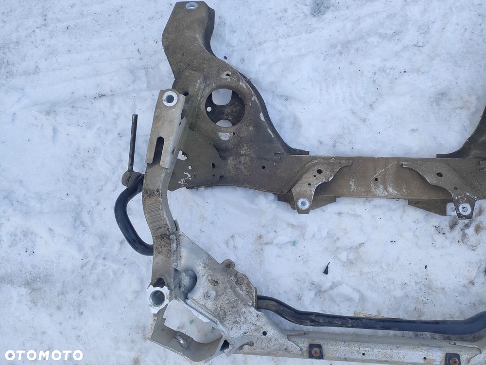 BMW E90 E91 LIFT 2.0B WÓZEK BELKA SANKI ZAWIESZENIA SILNIKA PRZÓD - 4