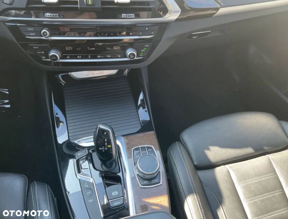 BMW X3 xDrive30i Luxury Line sport - 12