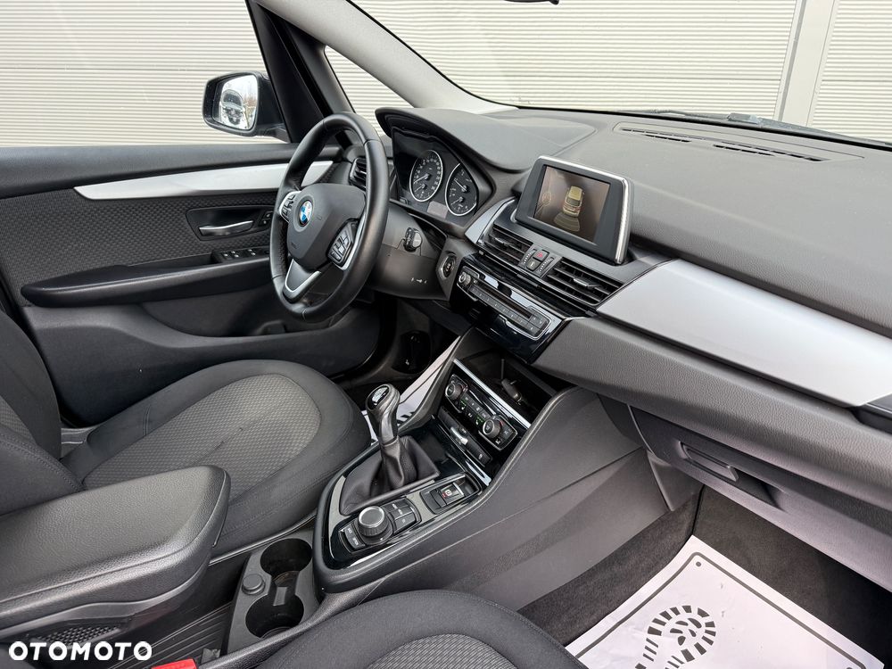 BMW Seria 2 216i Advantage - 13