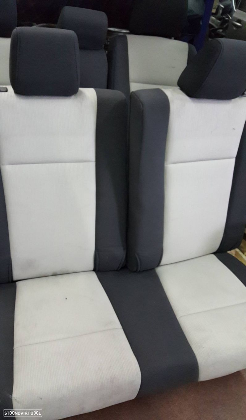 Estofos Dodge Journey - 1