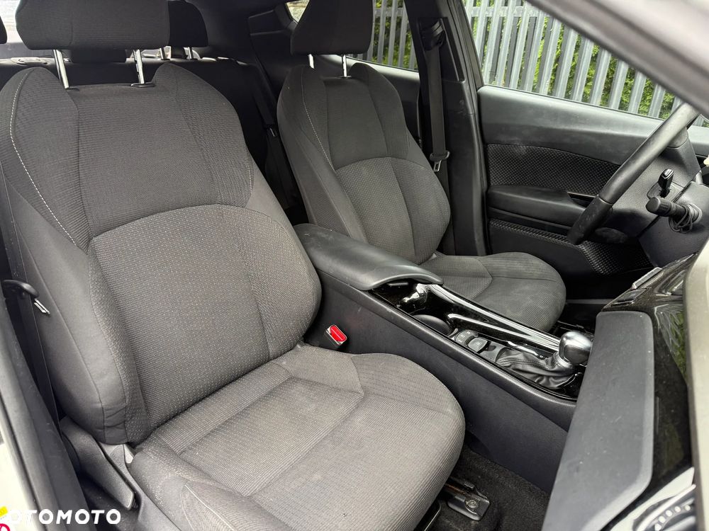 Toyota C-HR 1.8 Hybrid GPF GR Sport - 19
