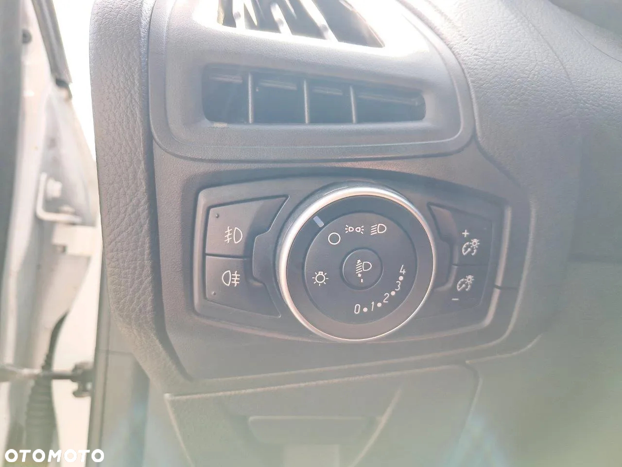 Ford Focus 1.5 TDCi Trend - 21