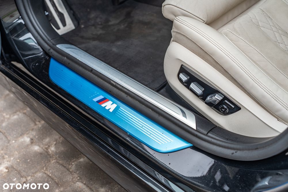 BMW Seria 7 740d xDrive mHEV sport - 21