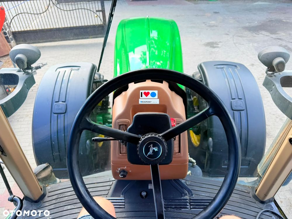 John Deere 8220 - 21