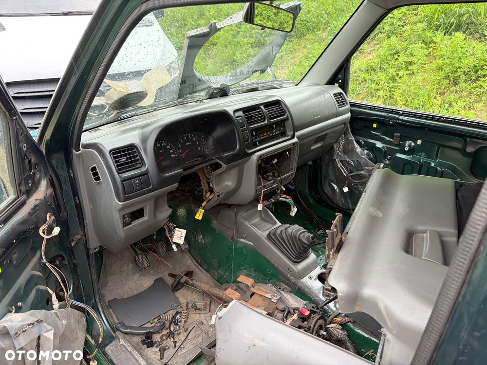 Suzuki Jimny 1.3 JLX - 6