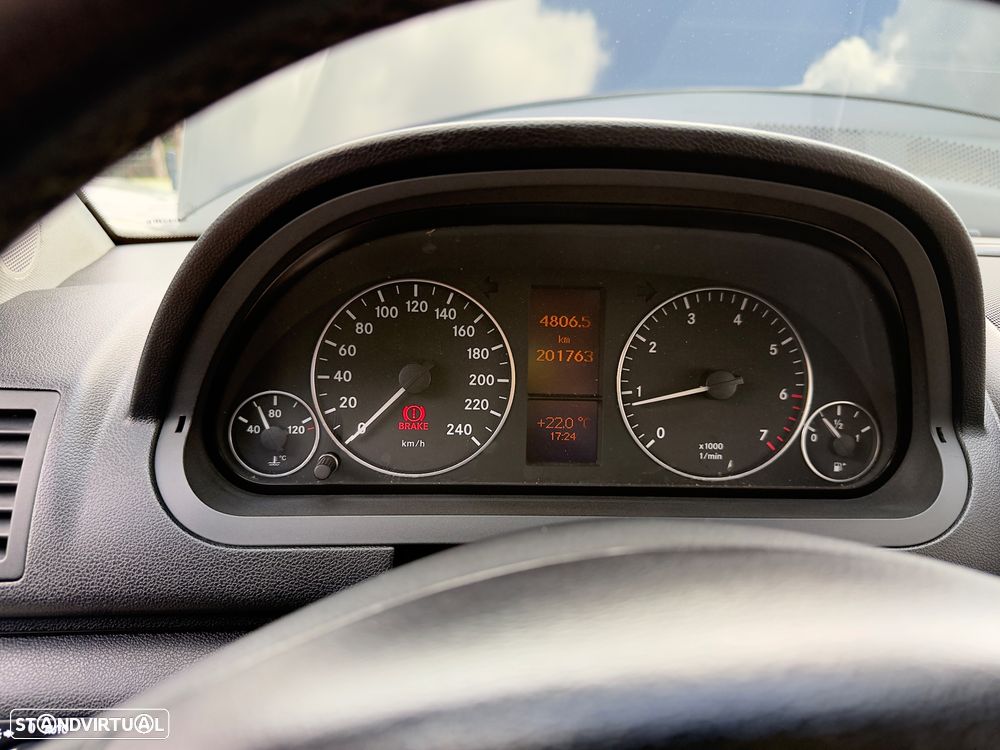 Mercedes-Benz A 160 BlueEFFICIENCY Avantgarde - 42