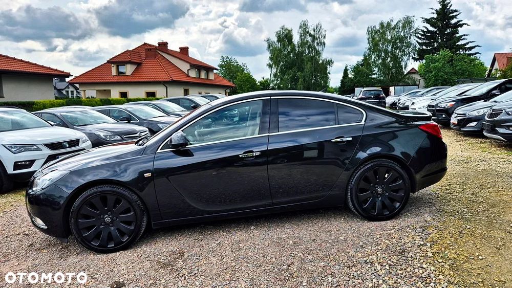 Opel Insignia 1.4 T Cosmo S&S - 24