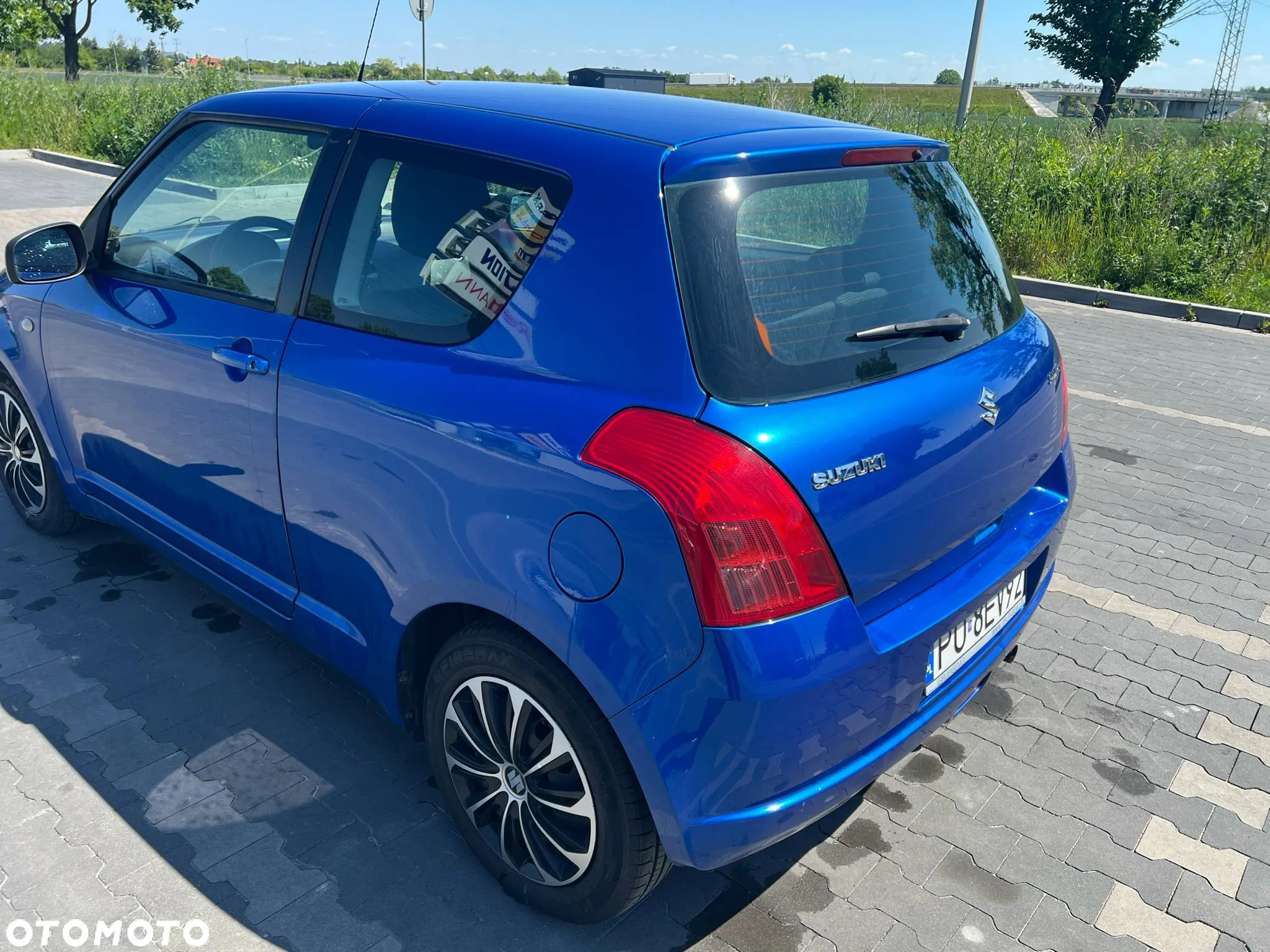 Suzuki Swift 1.3 GC - 11