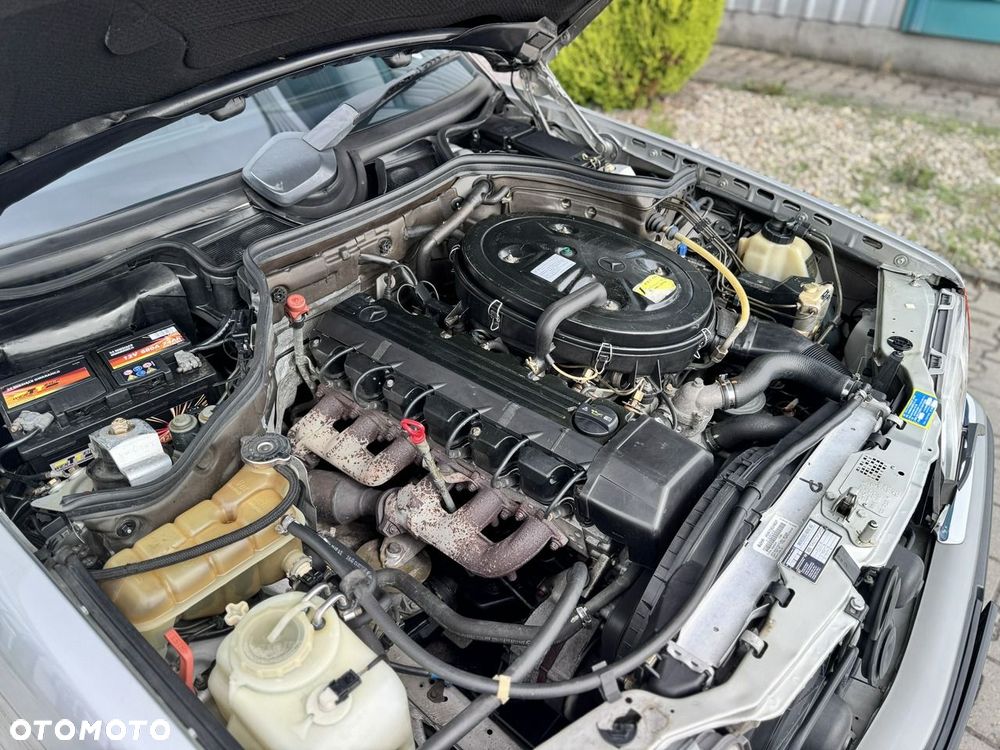 Mercedes-Benz W124 (1984-1993) - 18