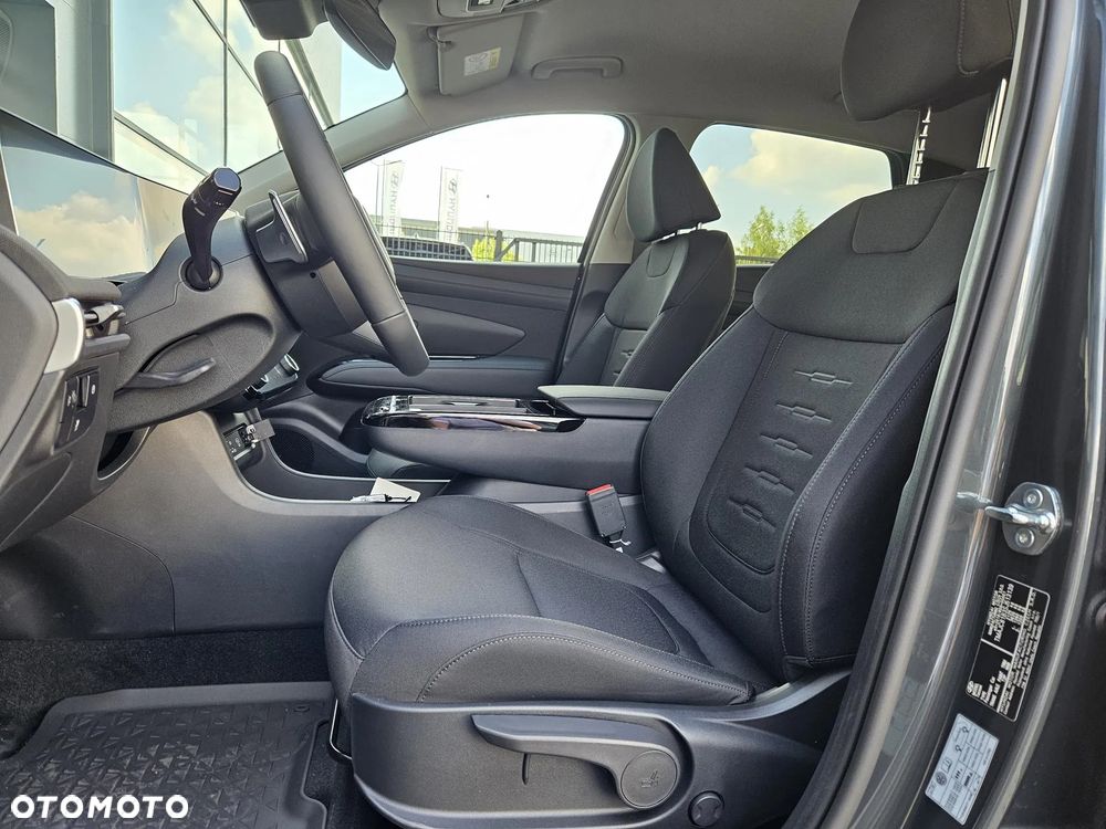 Hyundai Tucson 1.6 T-GDi HEV Smart 4WD - 19