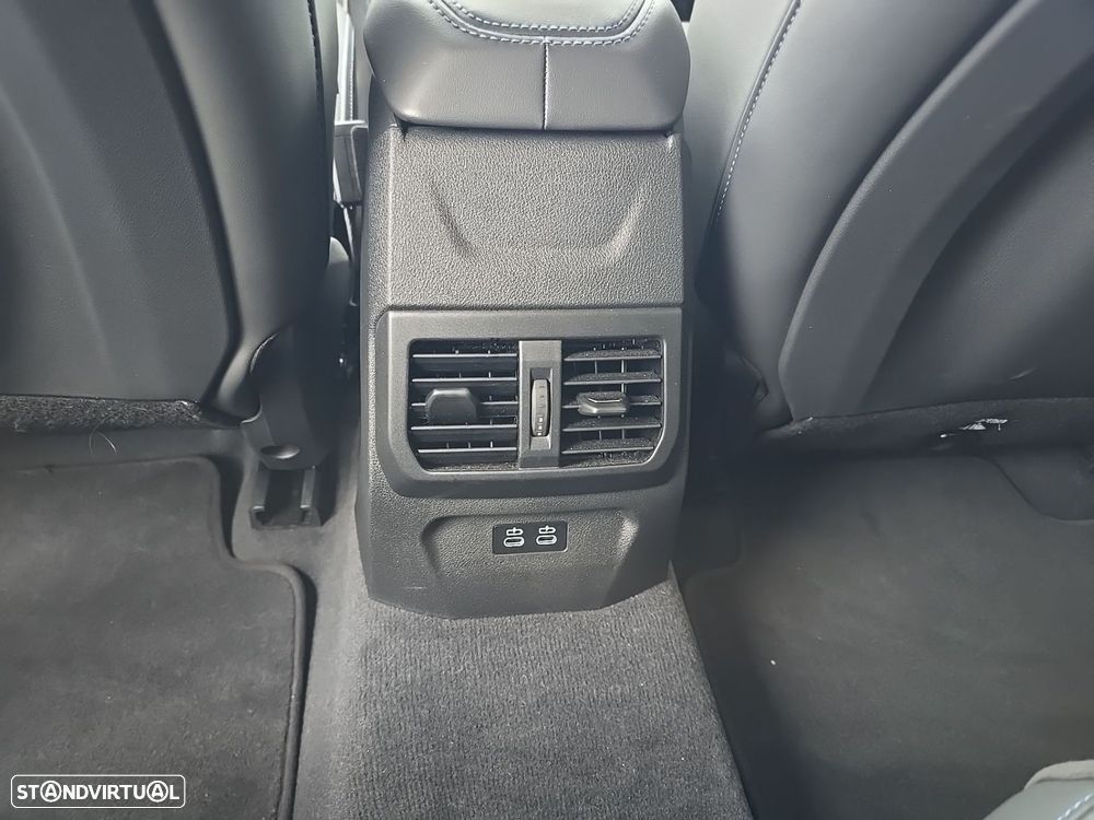 BMW 118 d Pack Desportivo M - 20