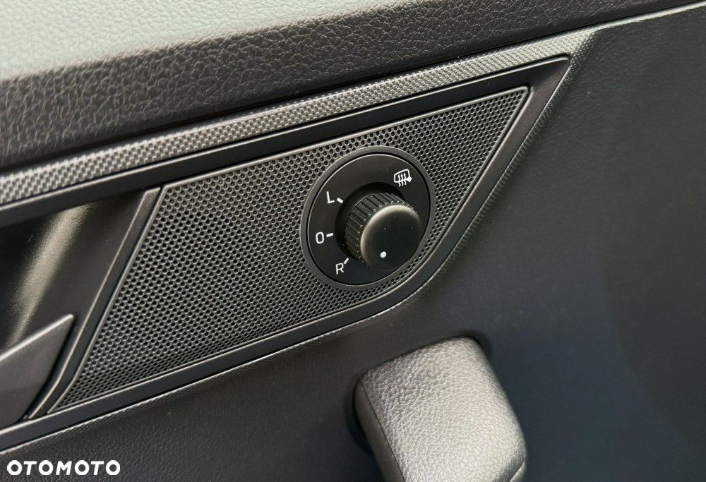 Skoda Fabia 1.0 MPI Active - 17