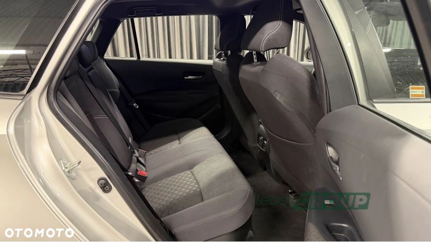Toyota Corolla 1.8 Hybrid Comfort - 16