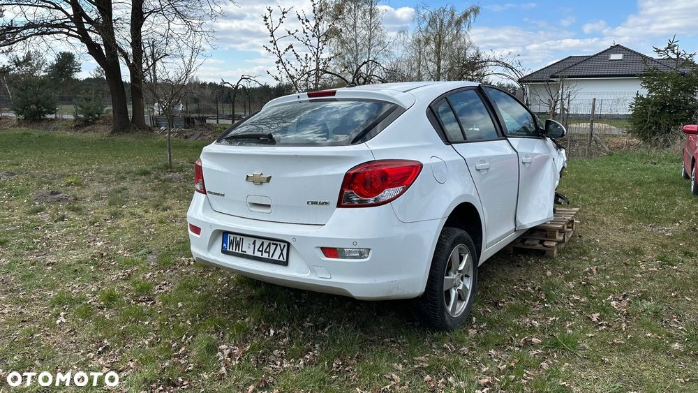 Chevrolet Cruze - 4