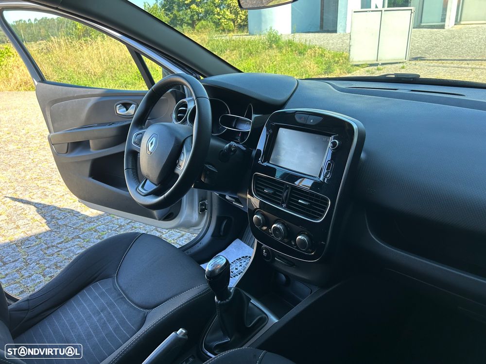 Renault Clio 1.5 dCi Limited EDition - 19