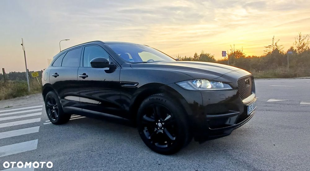 Jaguar F-Pace - 3